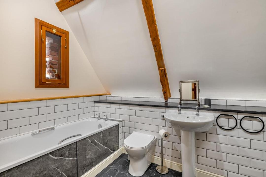 Photo of Others in Bradwell