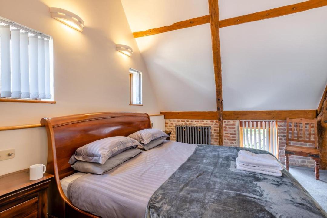 Photo of Others in Bradwell