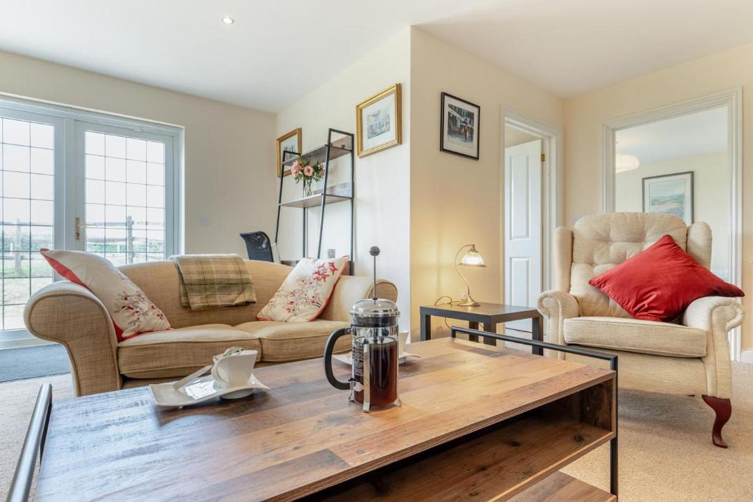 Photo of Others in Flore