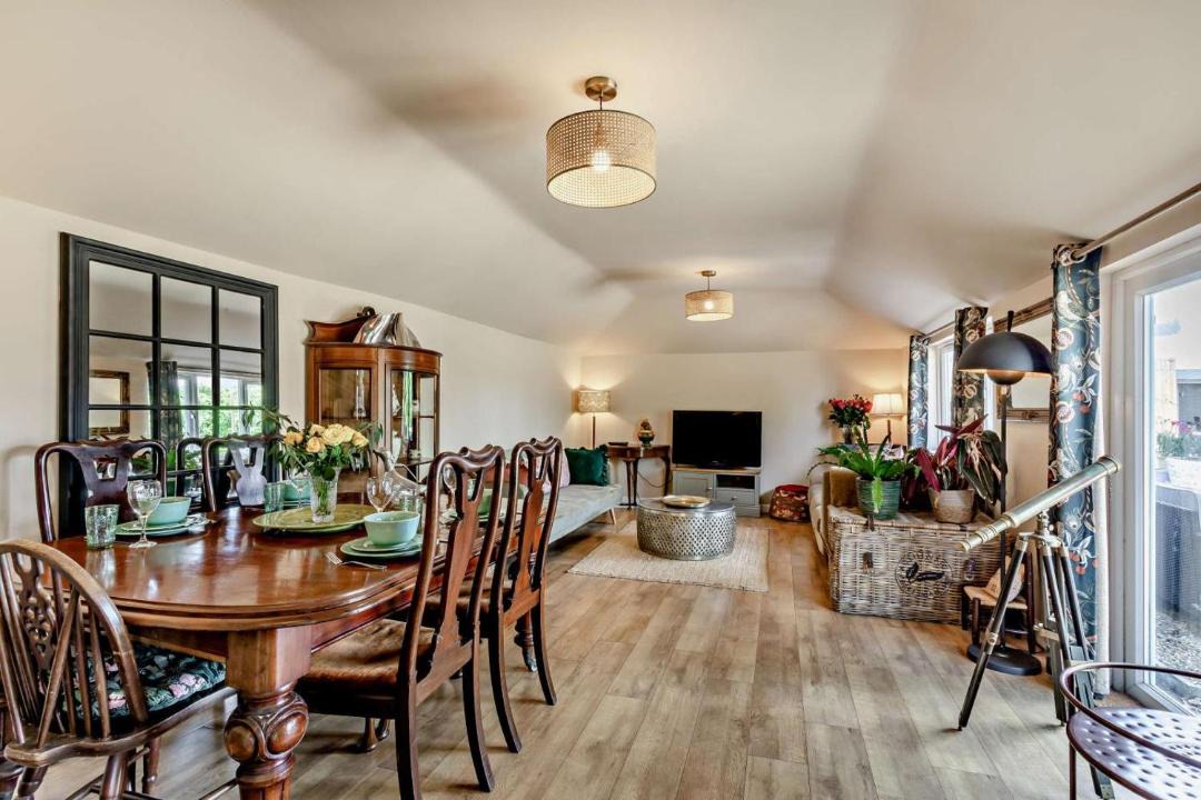 Photo of Others in Thistley Green