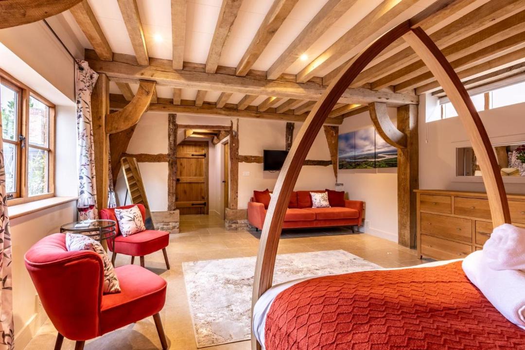 Photo of Others in Dursley