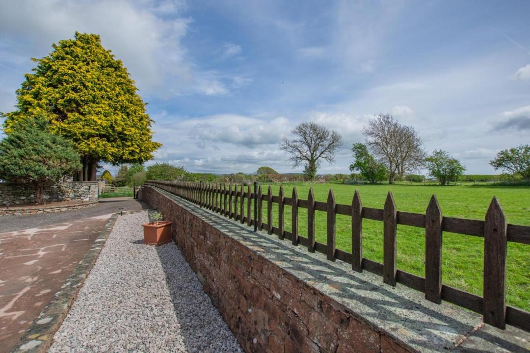 Photo of Others in Newton Reigny