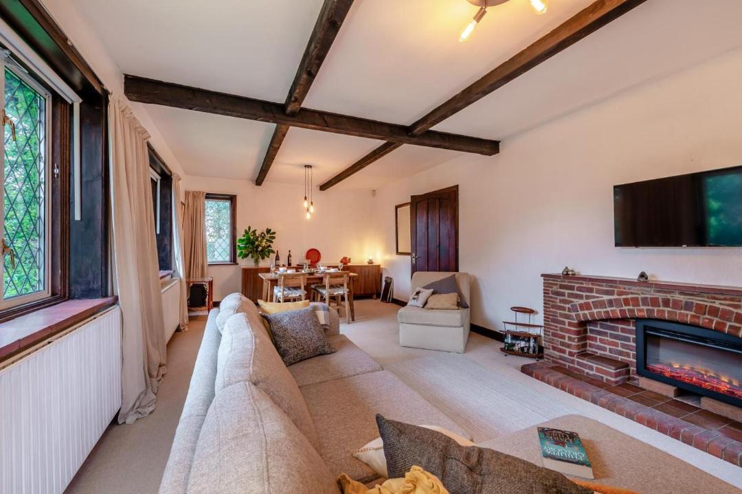 Photo of Others in Charing