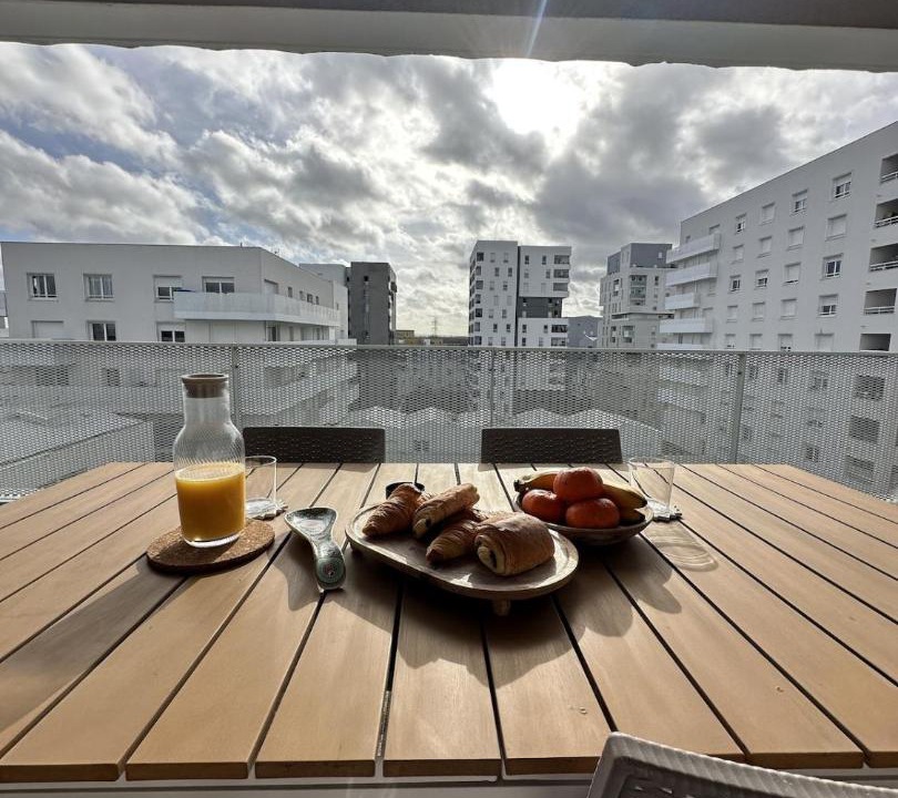 Photo of Patio Balcony in Center
