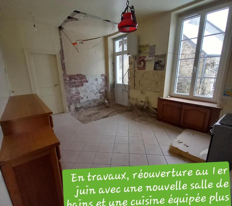 Photo of Others in Avallon