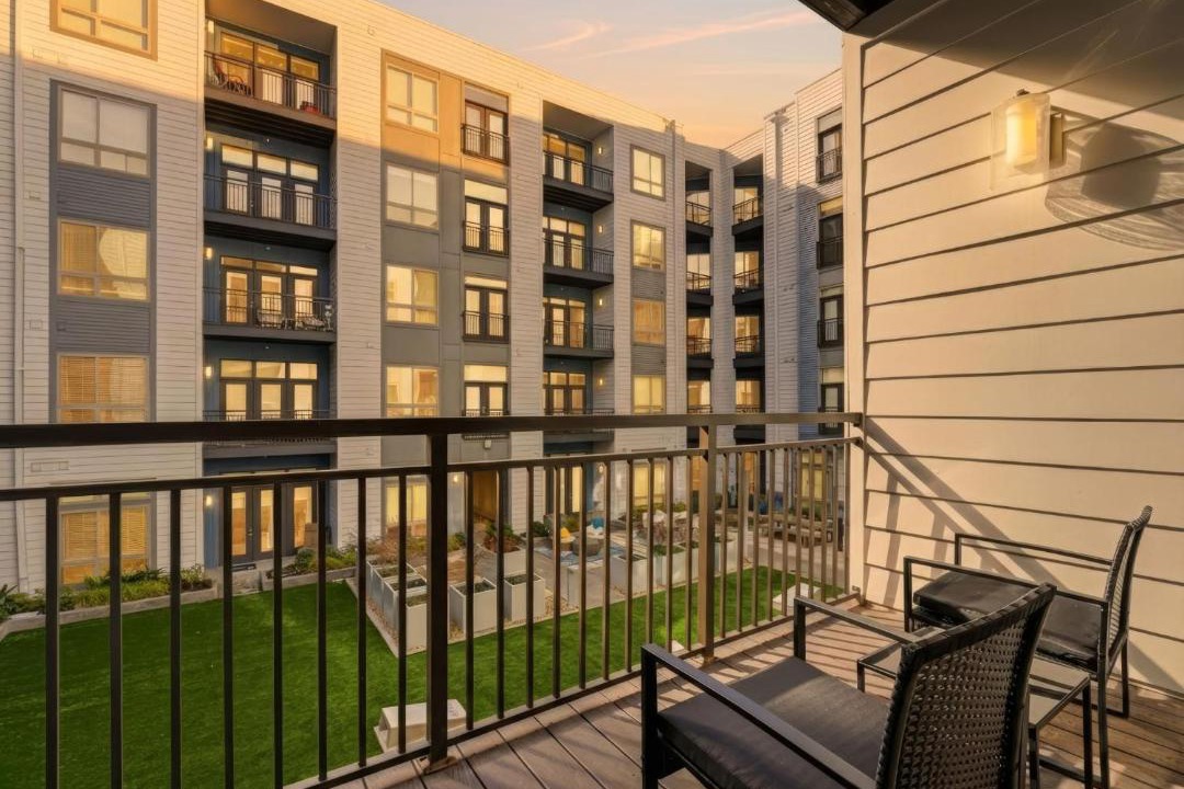 Photo of Patio Balcony in Second Ward