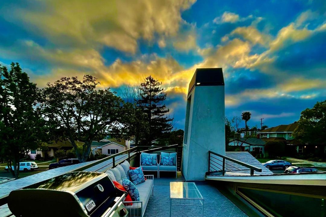 Photo of Others in Del Rey