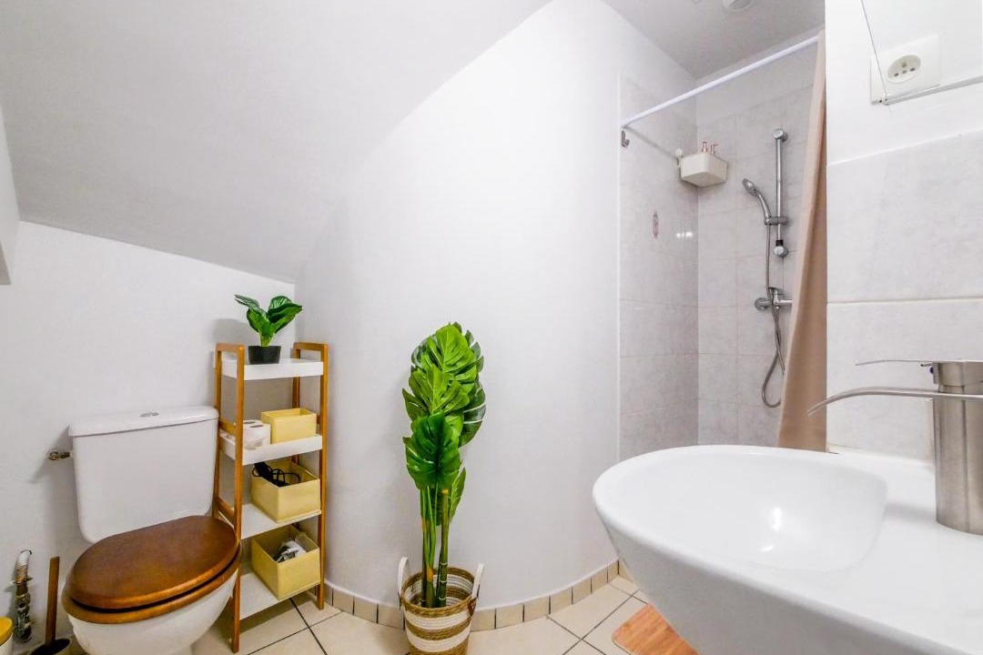 Photo of Bathroom in Centre Sud