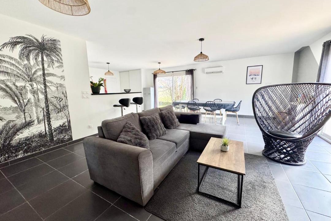 Photo of Others in Ussat