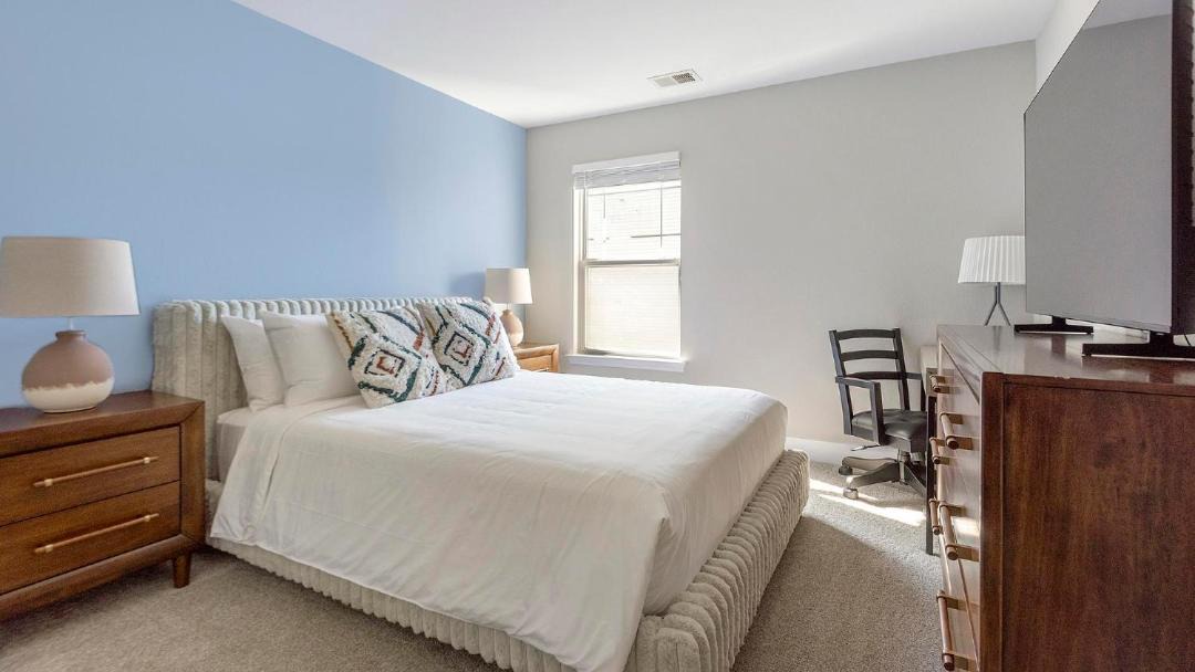 Photo of Bedroom in Eureka
