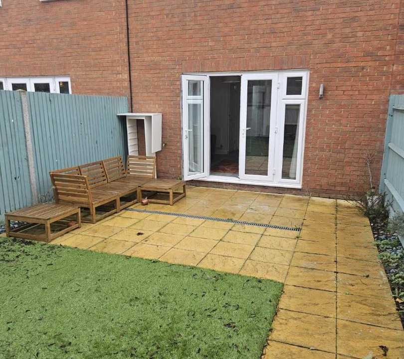 Photo of Others in Gravesend