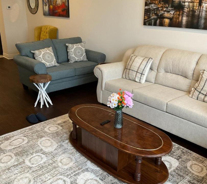 Photo of Livingroom in Oakville