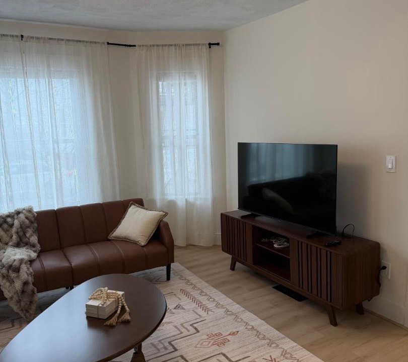 Photo of Livingroom in Revere