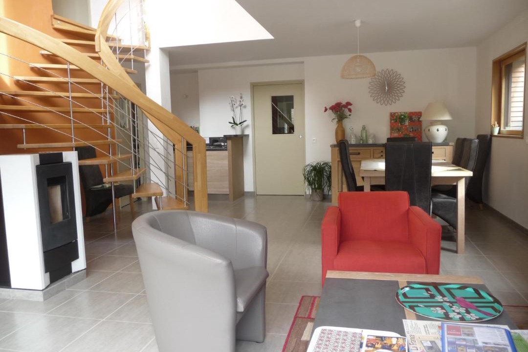 Photo of Others in Ferel