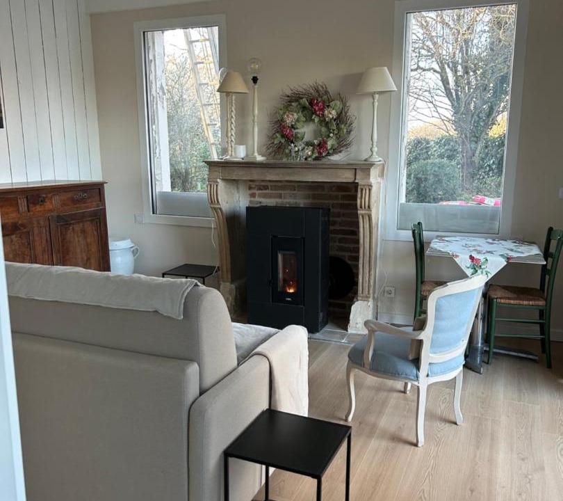 Photo of Livingroom in Saint-Jean-de-Bournay