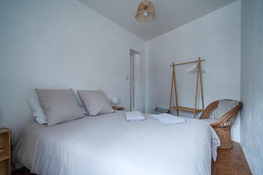 Photo of Bedroom in Fronsac