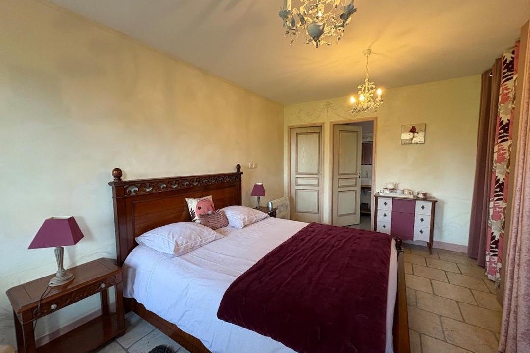 Photo of Bedroom in Fougeres-sur-Bievre