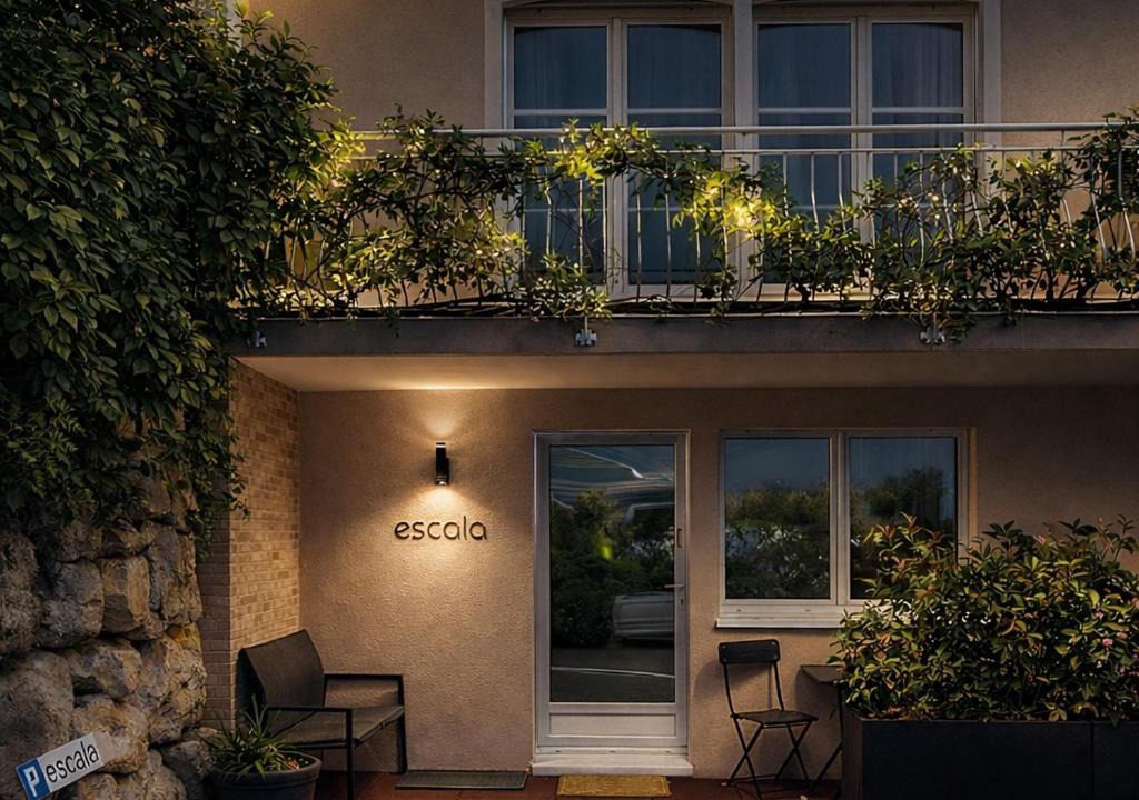 Photo of Patio Balcony in Fully
