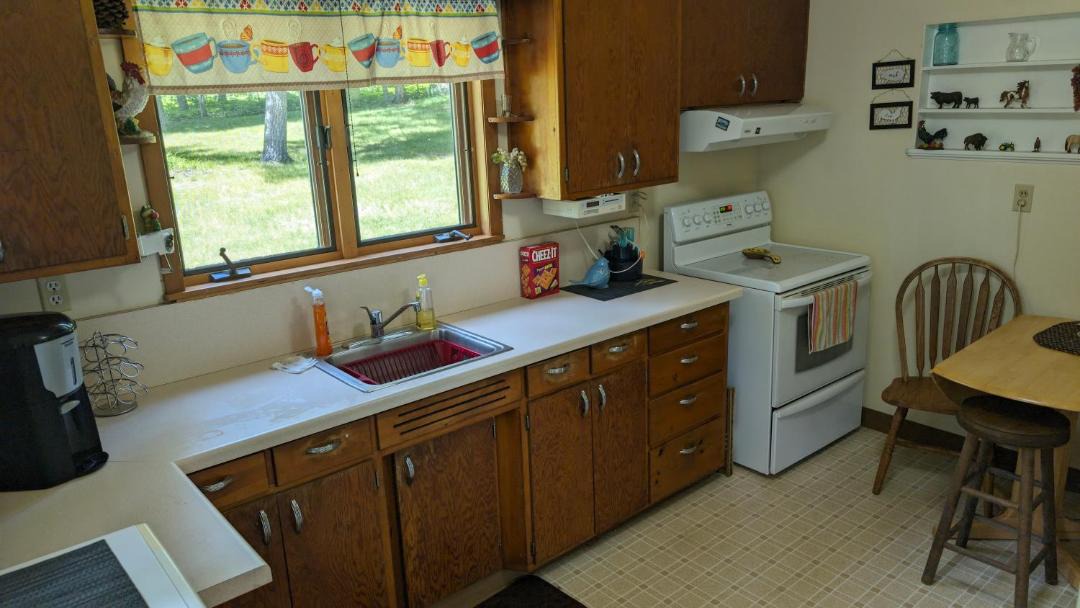 Photo of Kitchen in Yellow Lake