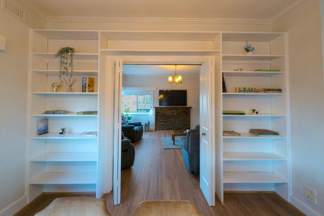 Photo of Others in Moe