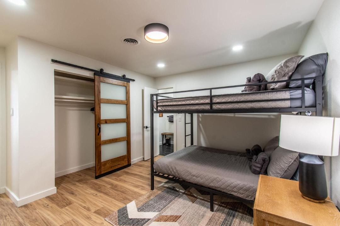 Photo of Bedroom in Bay Area