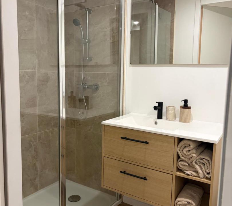 Photo of Bathroom in La Roche-sur-Yon