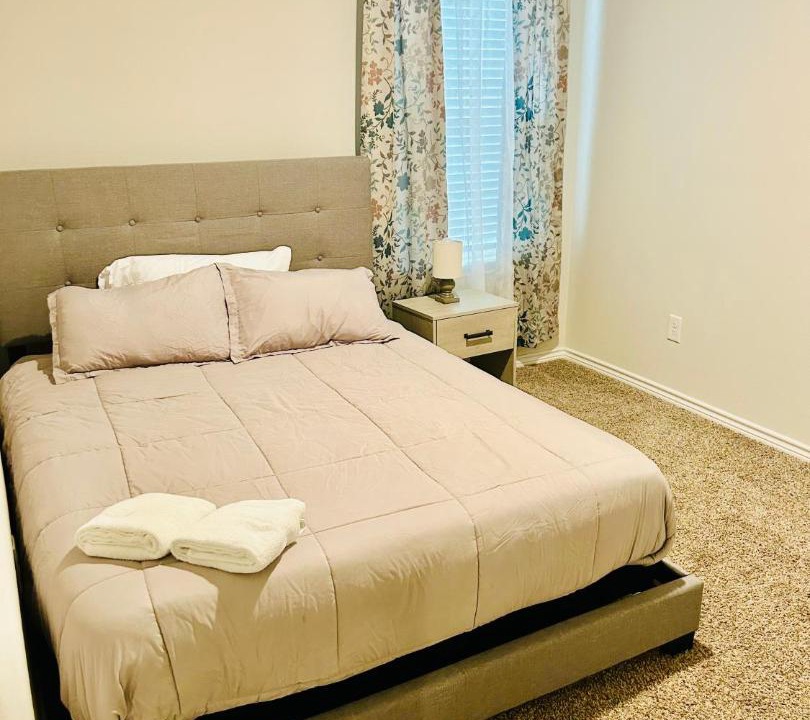 Photo of Bedroom in South Side