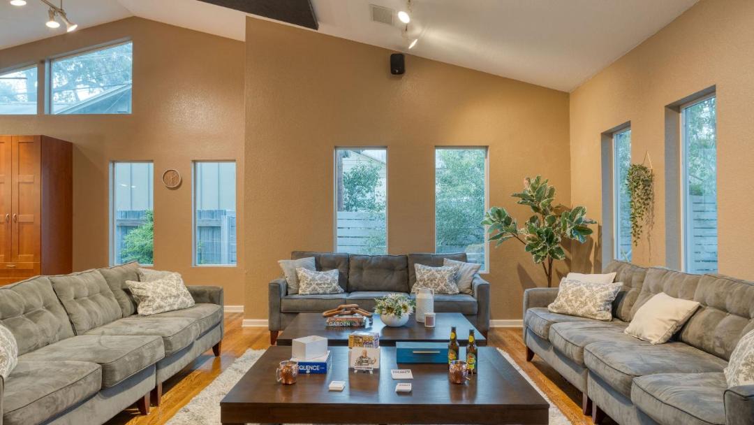 Photo of Livingroom in Tarrytown
