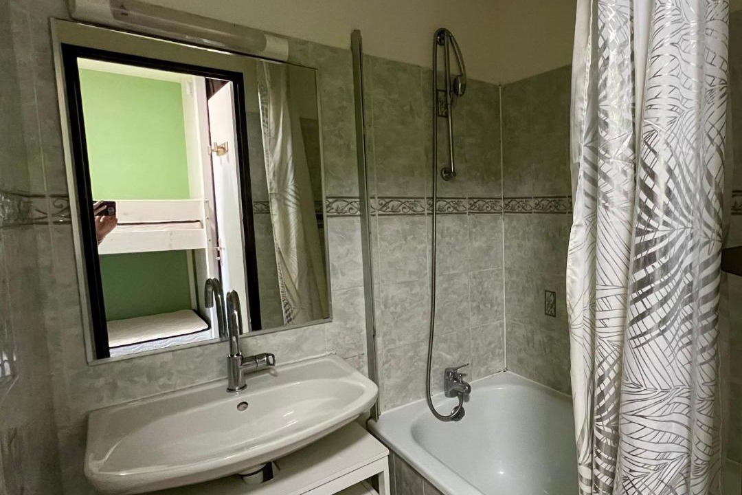 Photo of Bathroom in Sete