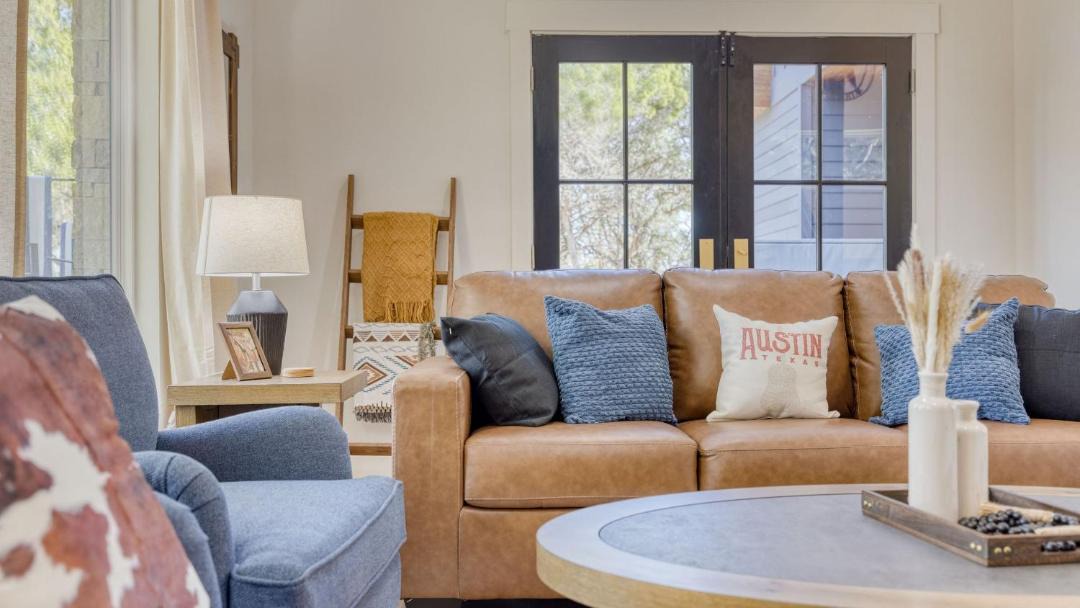 Photo of Livingroom in Driftwood