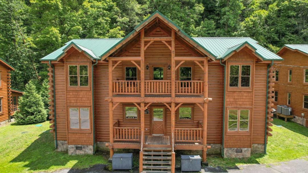 Photo of Others in Pigeon Forge