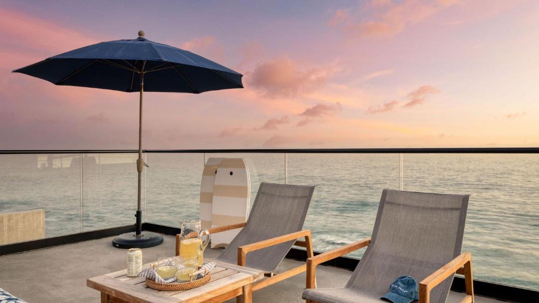 Photo of Patio Balcony in Eastern Malibu