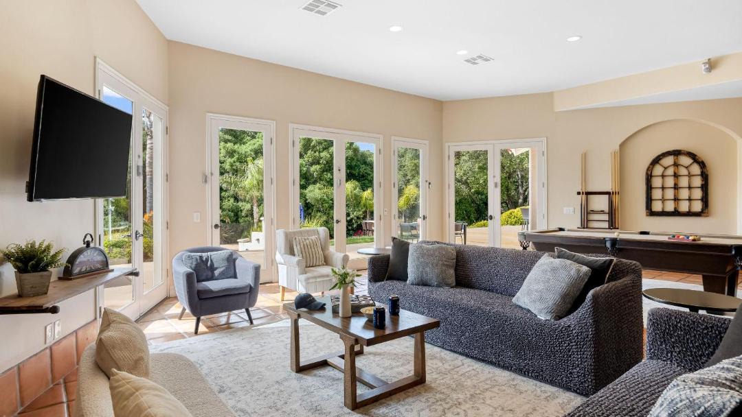 Photo of Livingroom in Temecula