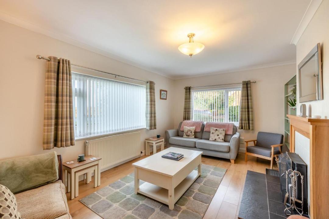 Photo of Others in Alne