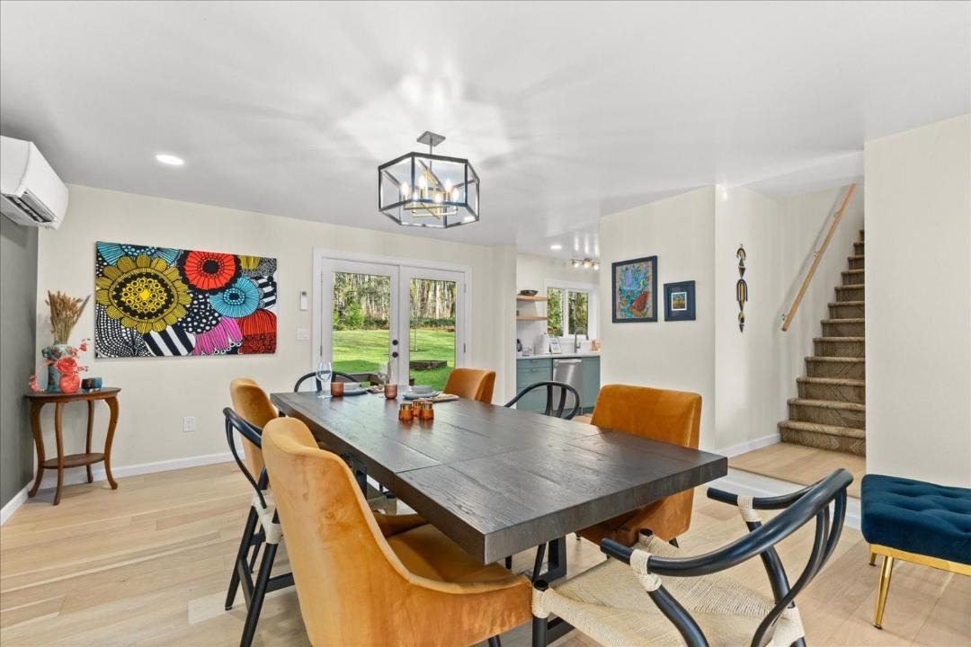 Photo of Others in Mirrormont