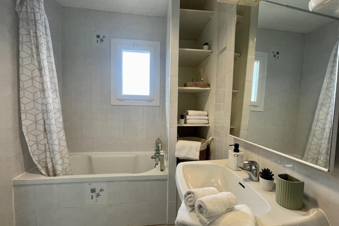 Photo of Bathroom in Fonsorbes