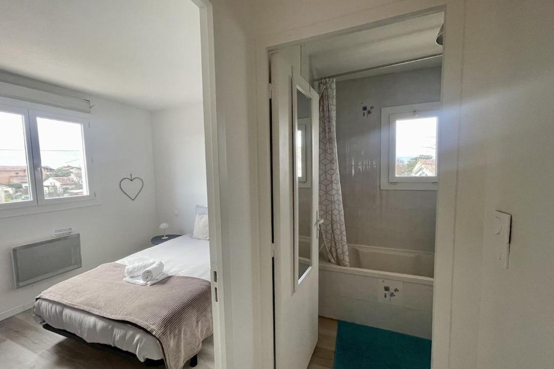 Photo of Bedroom in Fonsorbes