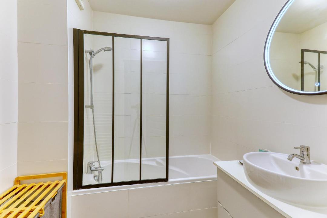 Photo of Bathroom in Madeleine-Champ de Mars