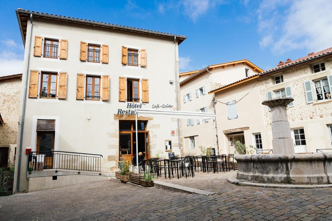 Photo of Others in Saint-Antoine-l'Abbaye