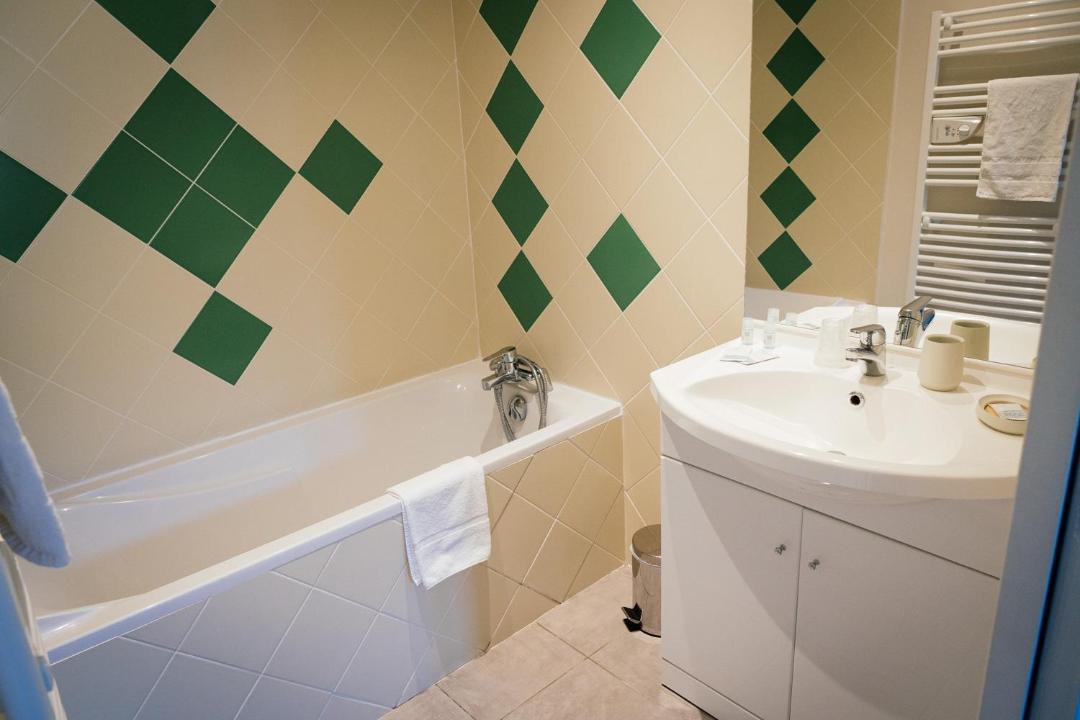 Photo of Bathroom in Saint-Antoine-l'Abbaye