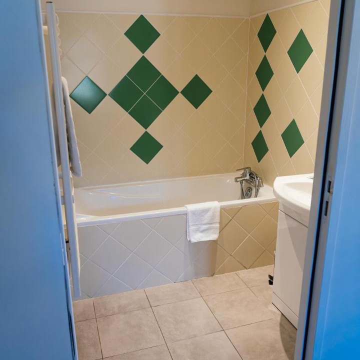 Photo of Bathroom in Saint-Antoine-l'Abbaye