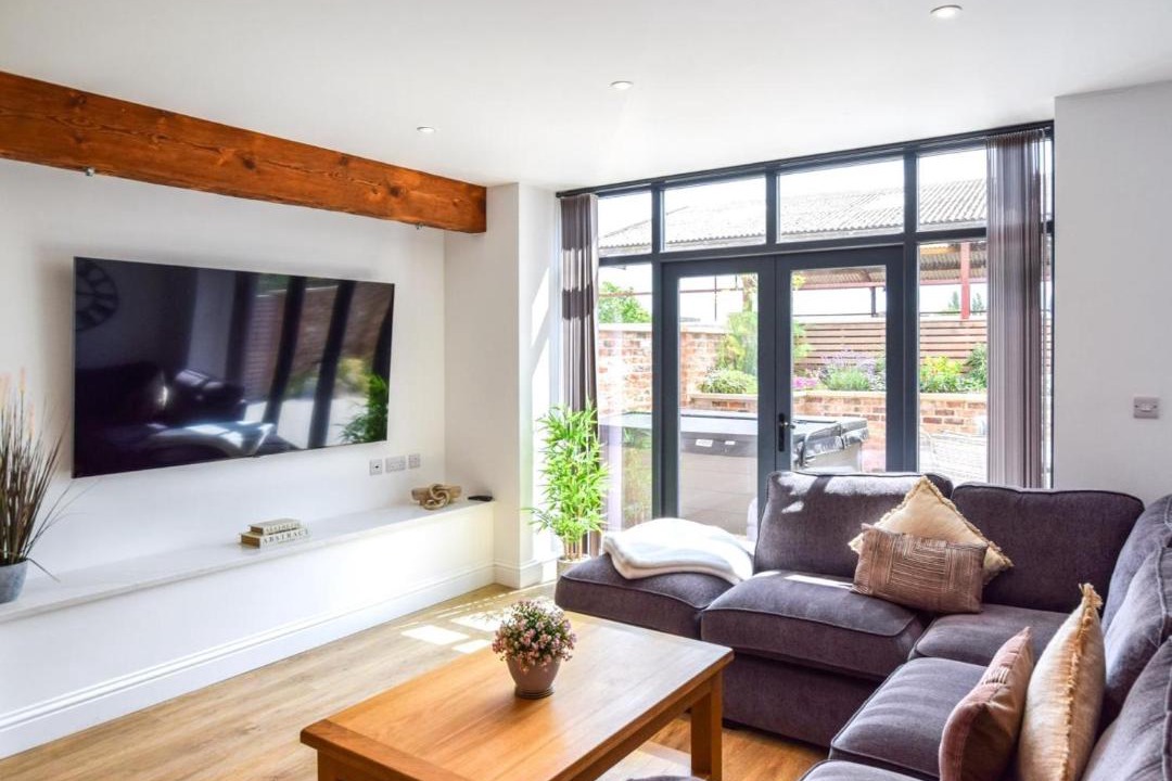 Photo of Others in Alne