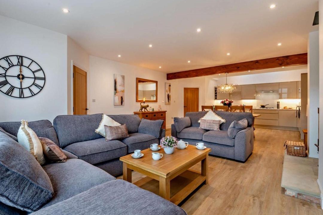 Photo of Others in Alne