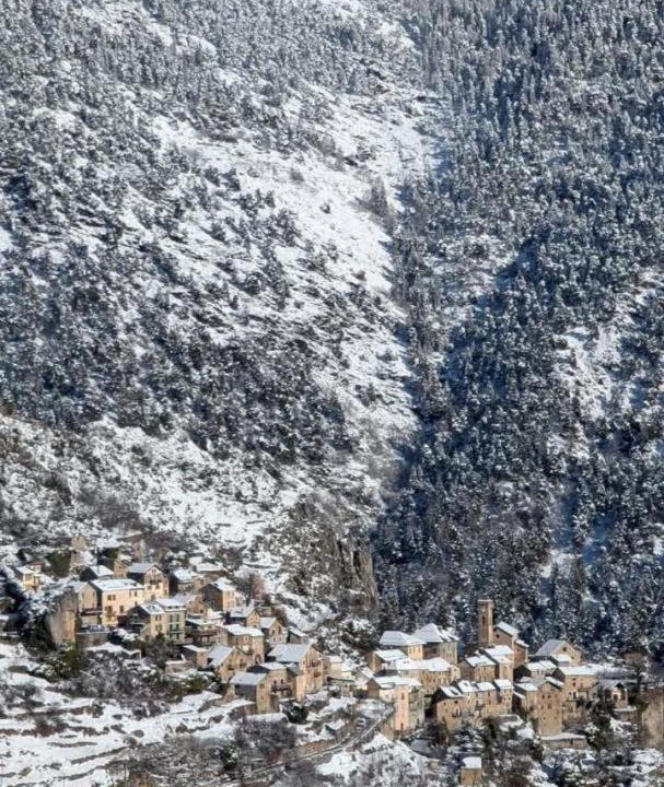 Photo of Others in Roubion