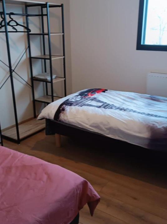 Photo of Others in Thiebouhans