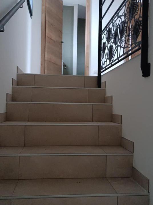 Photo of Others in Thiebouhans