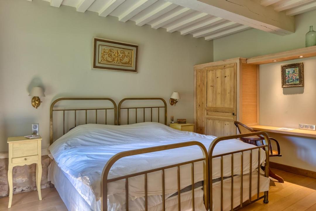 Photo of Bedroom in Saint-Wandrille-Rancon