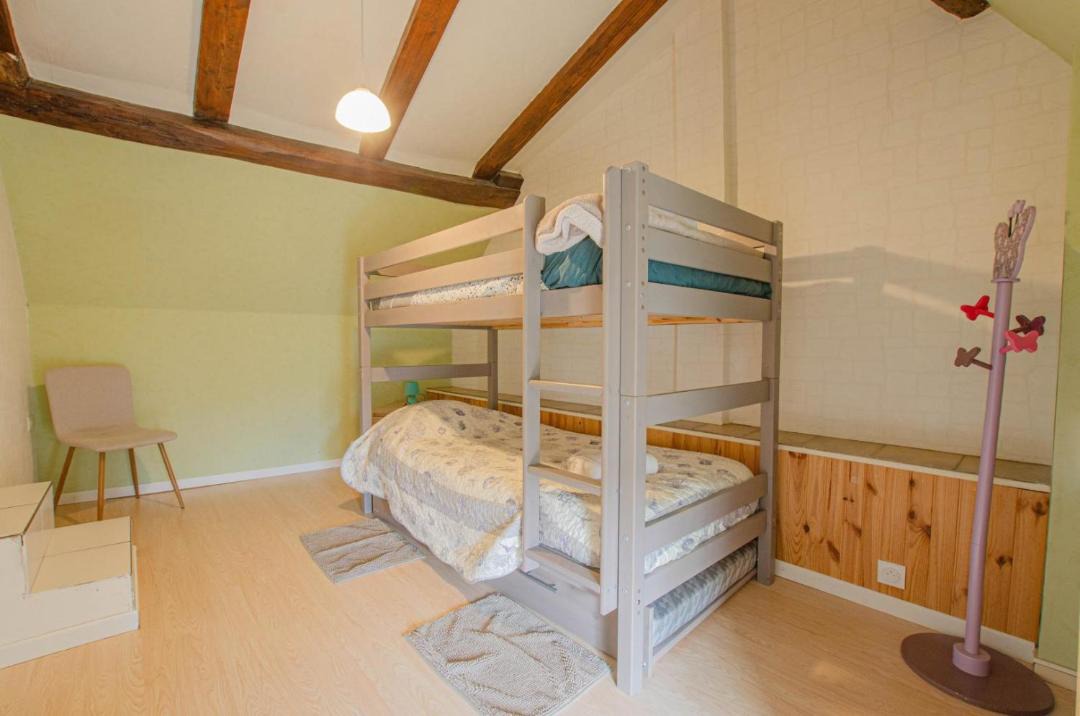 Photo of Bedroom in Neuville-sur-Vanne