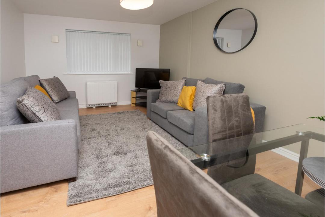 Photo of Others in Vauxhall