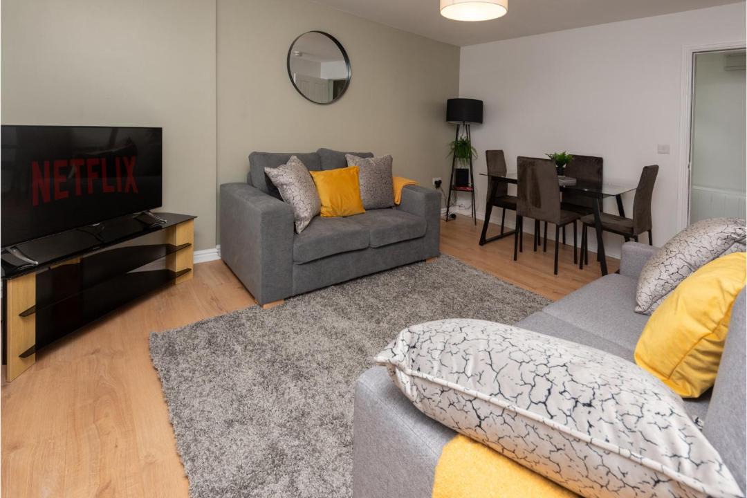 Photo of Others in Vauxhall